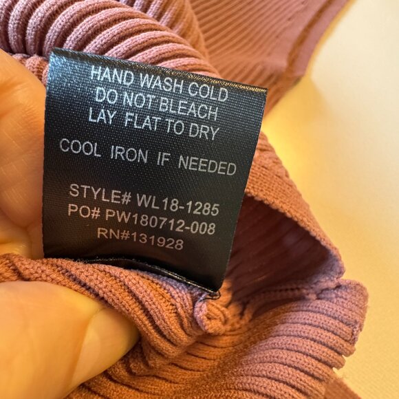 Wishlist Vici Use It or Lose It Ribbed Bodysuit Medium Pink Red Bean - Picture 9 of 9